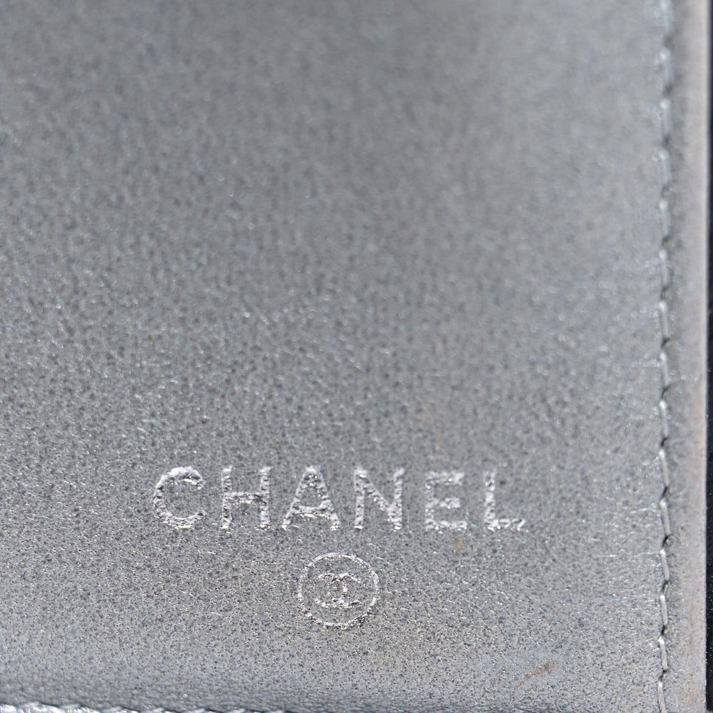Lambskin Camellia Embossed Long Double Wallet Black