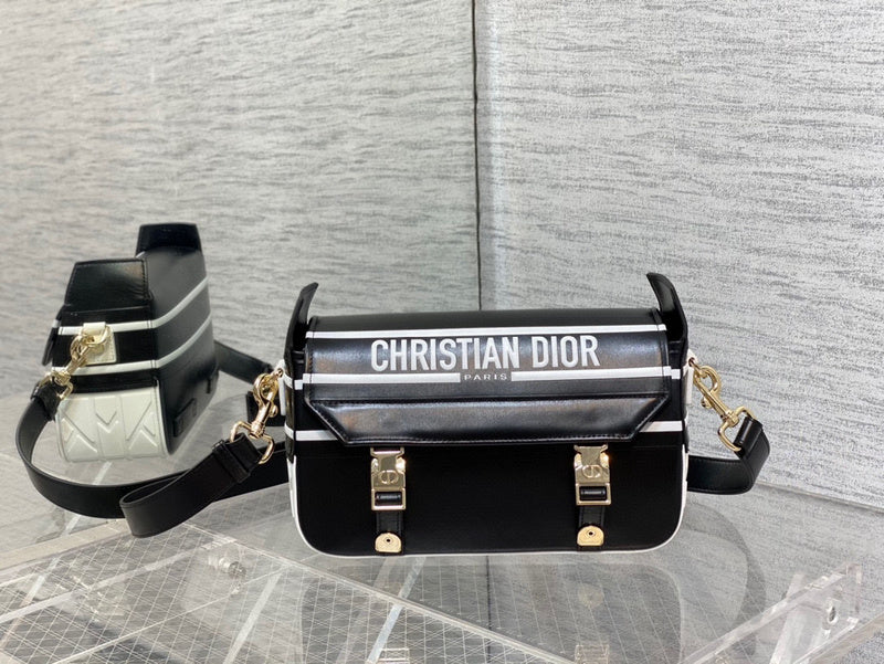 Dior Bags - 3922