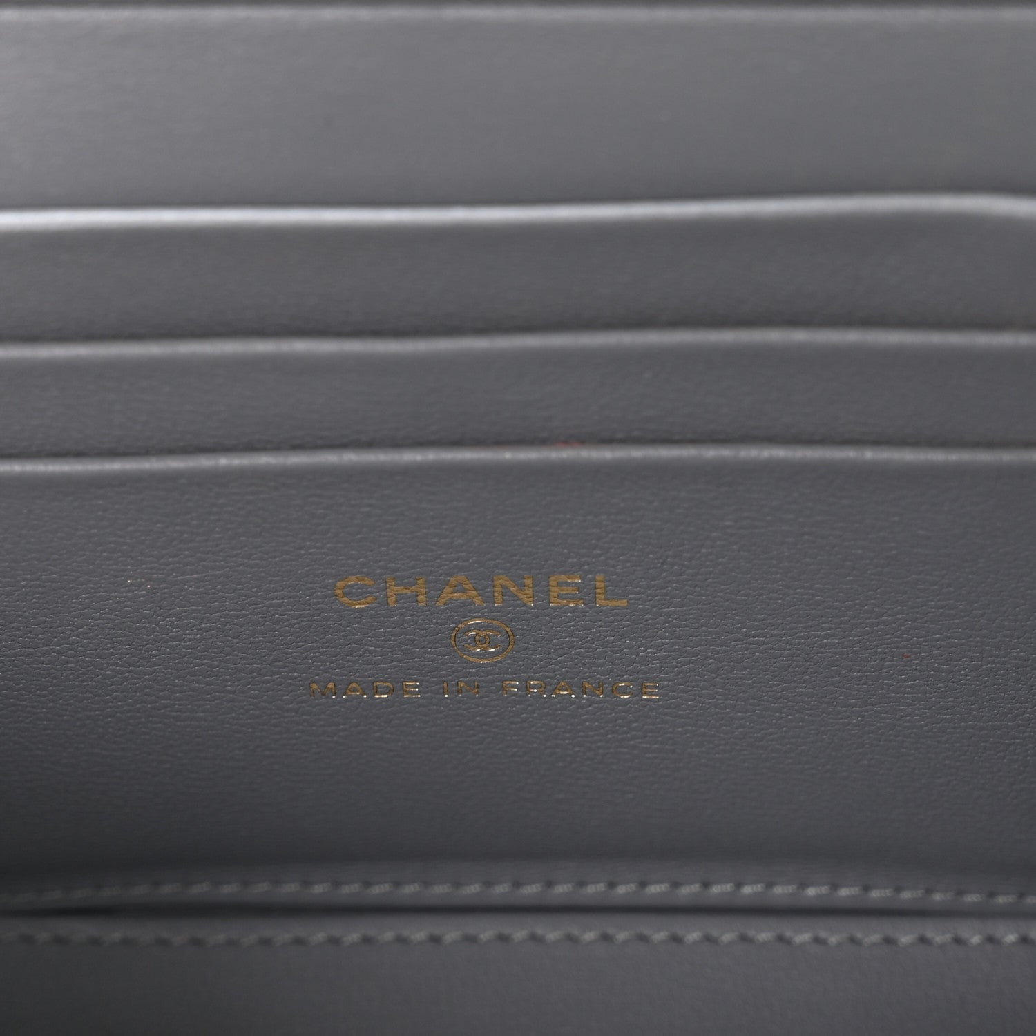 Chanel Patent Quilted Quilted Small Top Handle Vanity Case With Chain Grey