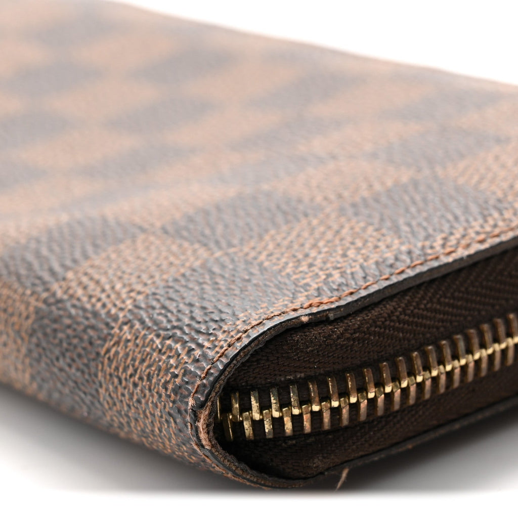 Louis Vuitton Damier Ebene Zippy Wallet