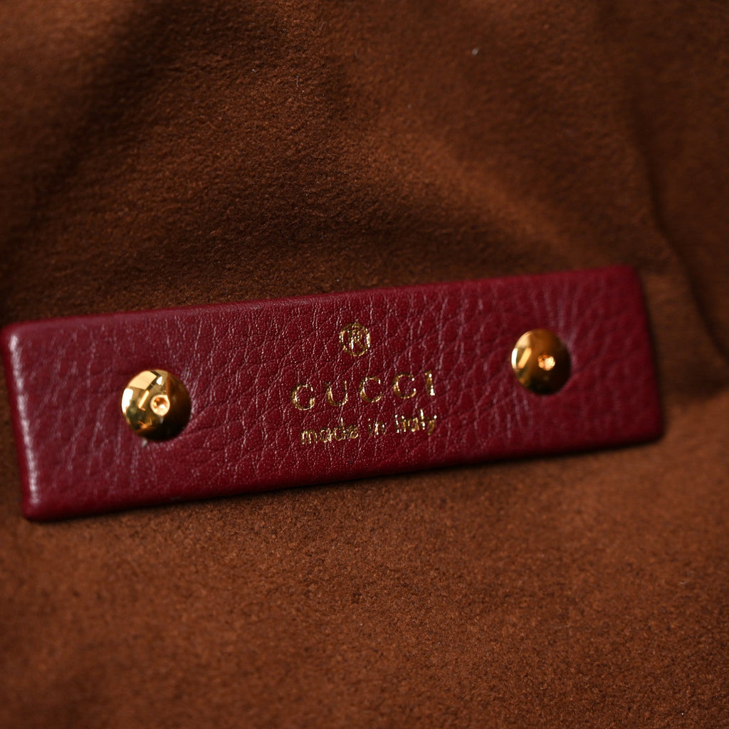 Gucci Grained Calfskin Softbit Maxi Shoulder Bag Rosso
