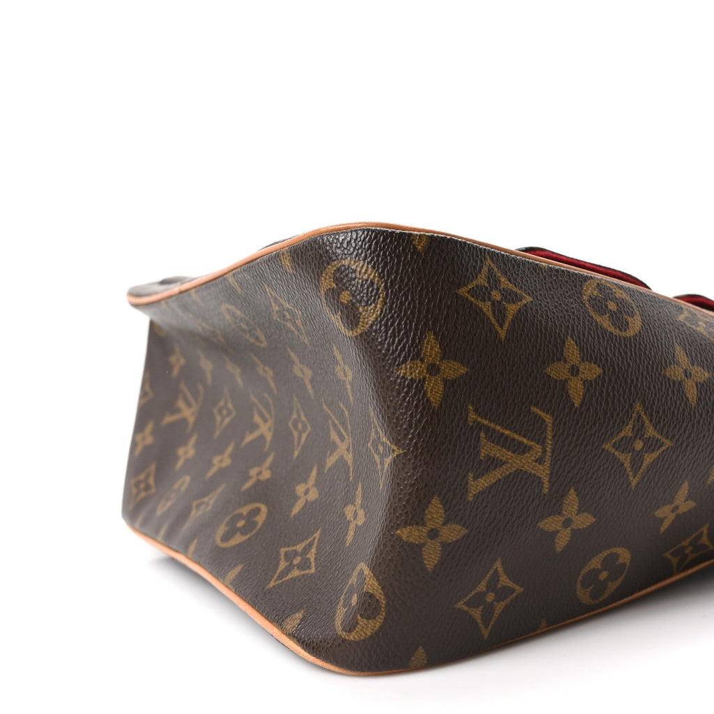 Louis Vuitton Monogram Excentri-Cite