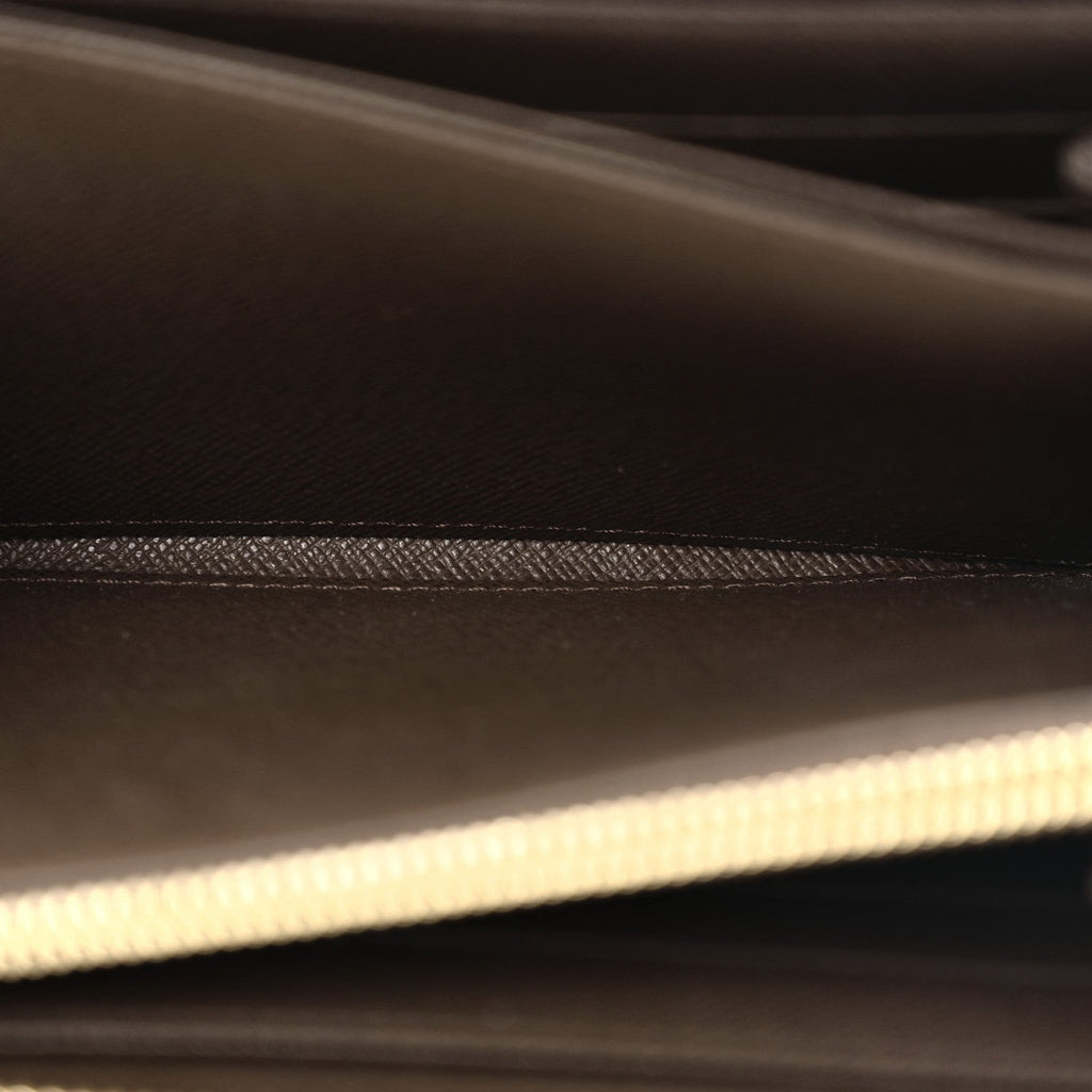 Louis Vuitton Damier Ebene Zippy Wallet