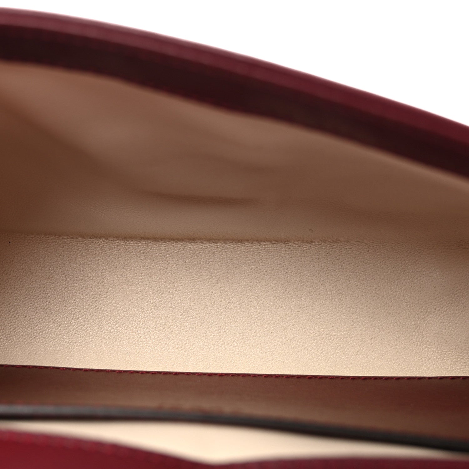 Gucci Calfskin Matelasse Small GG Marmont Shoulder Bag  Rosso Ancora