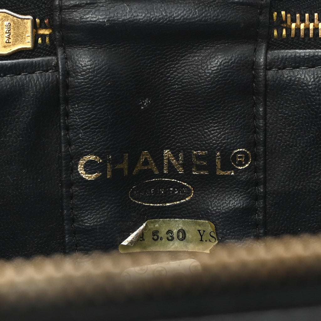 Chanel Caviar CC Vanity Cosmetic Case Black