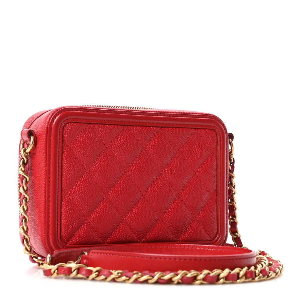 Chanel Caviar Quilted Filigree Vanity Clutch With Chain Red