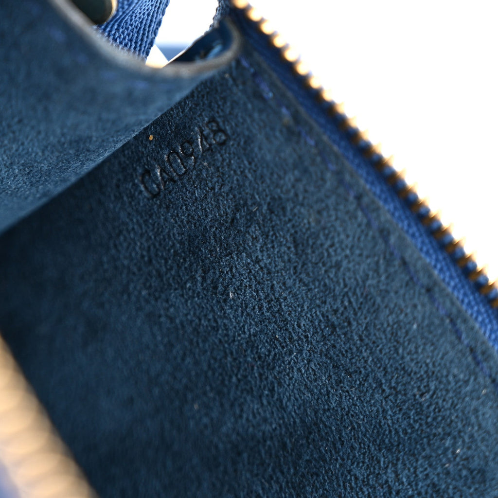 Louis Vuitton Epi Pochette Accessories 21 Toledo