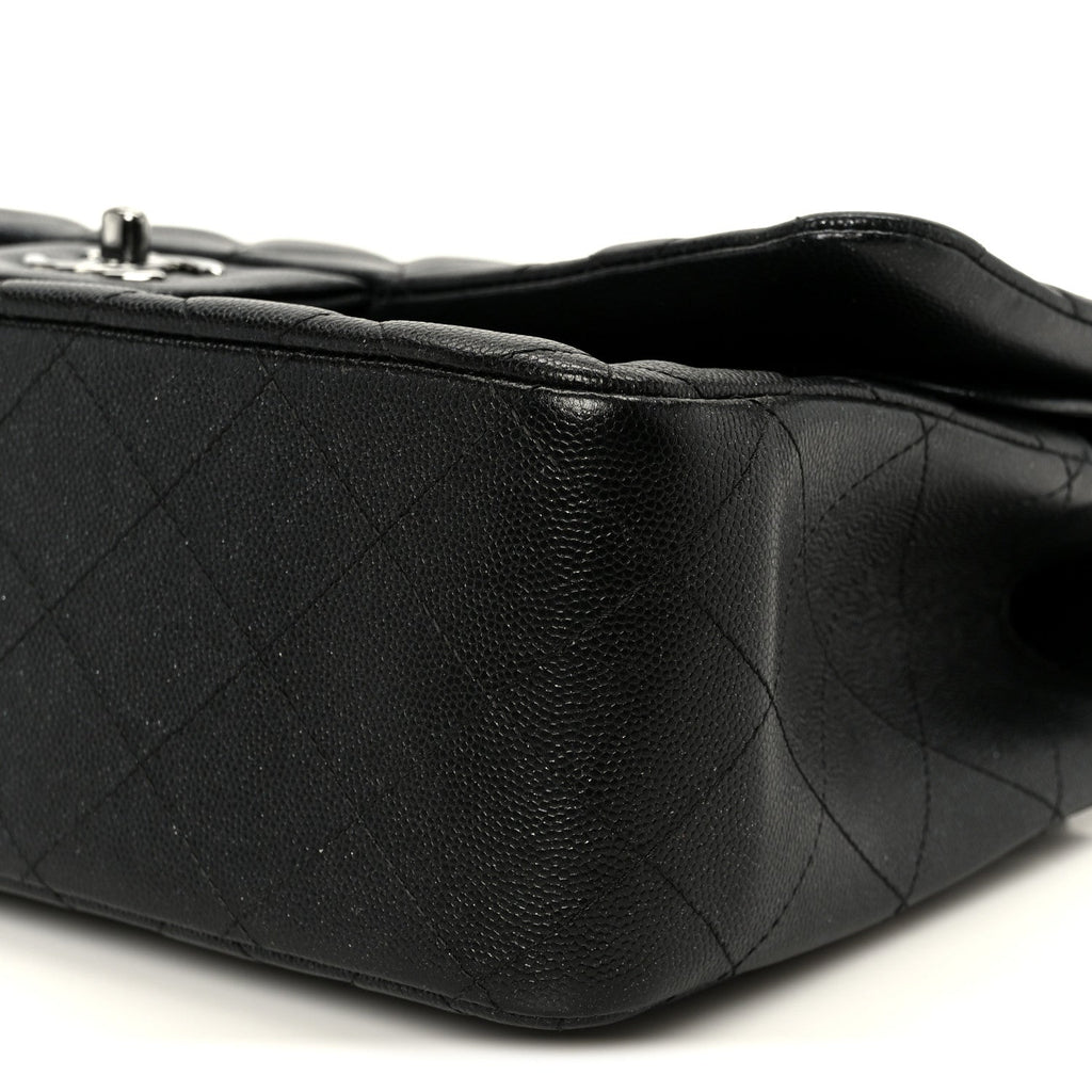 Chanel Iridescent Caviar Quilted Jumbo Double Flap Black
