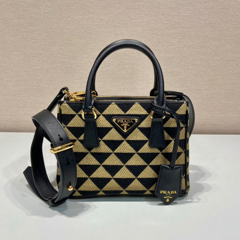 Prada Bags - 5863