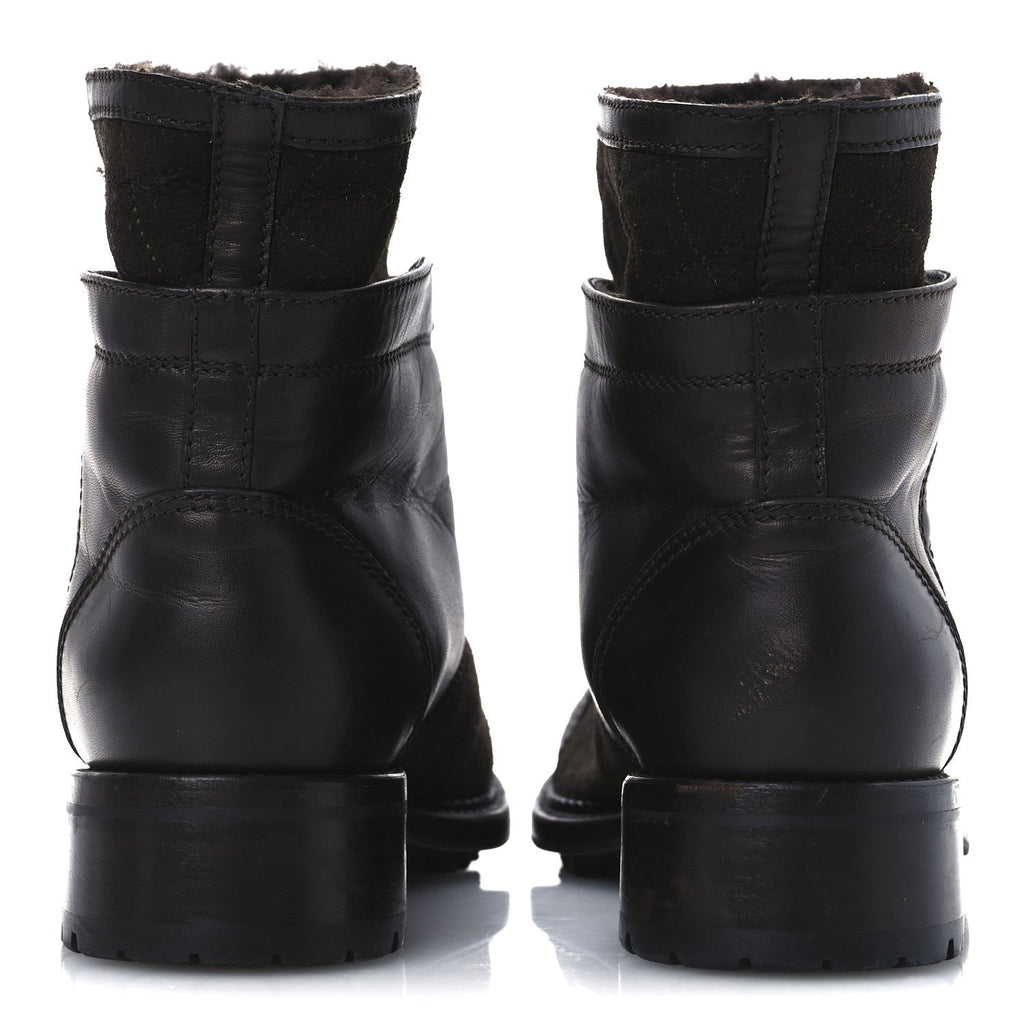 Chanel Suede Calfskin Shearling Cap Toe CC Short Boots 39 Brown