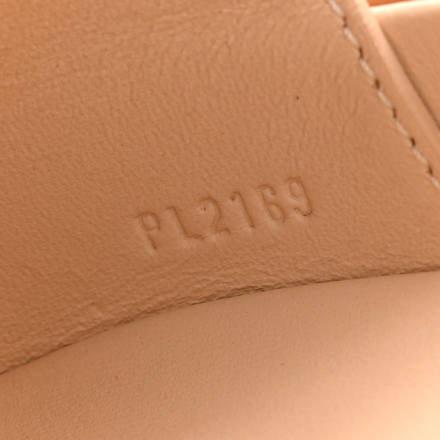 Louis Vuitton Monogram Petite Boite Chapeau