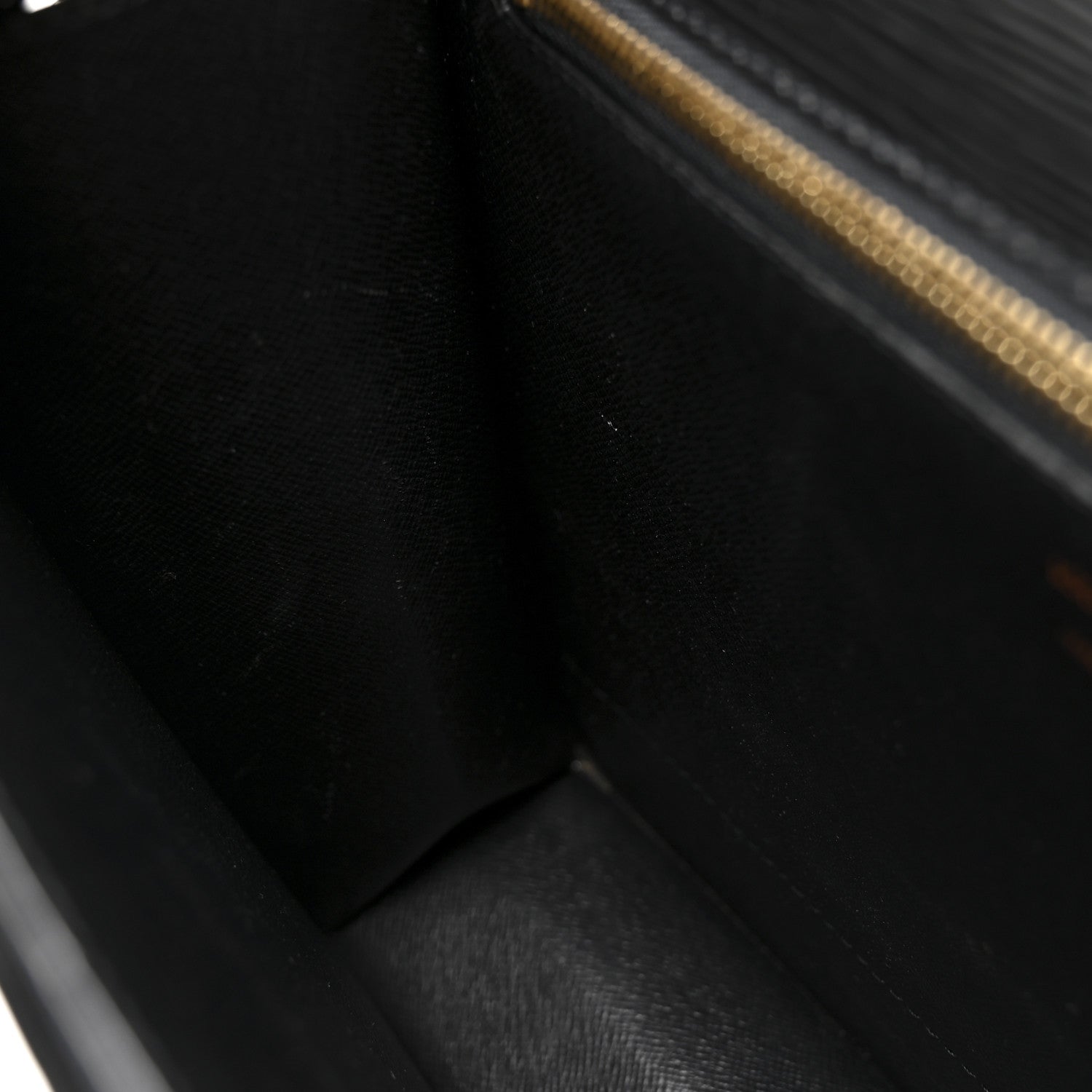 Louis Vuitton Epi Monceau Black