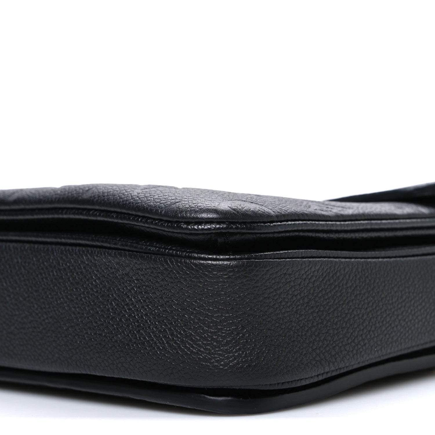 Louis Vuitton Empreinte Pochette Metis Black