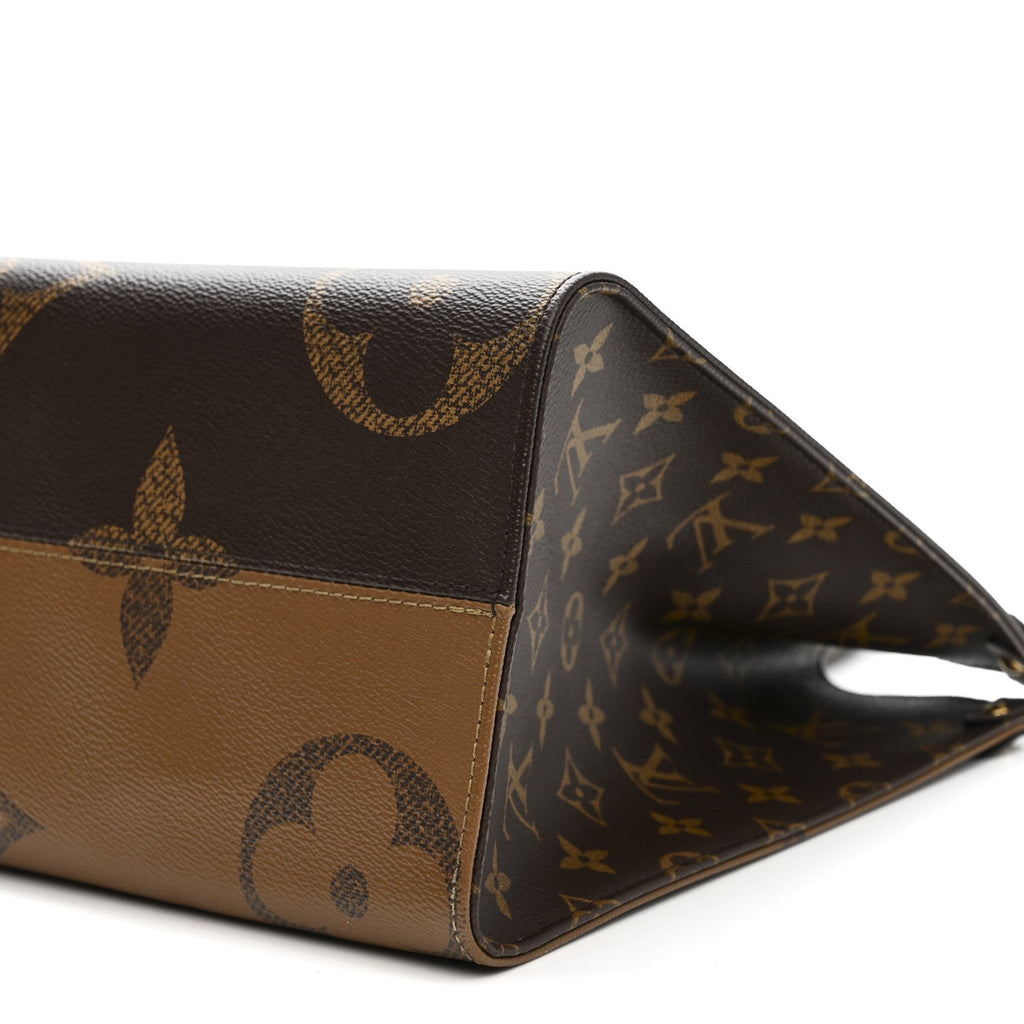 Louis Vuitton Reverse Monogram Giant Onthego MM