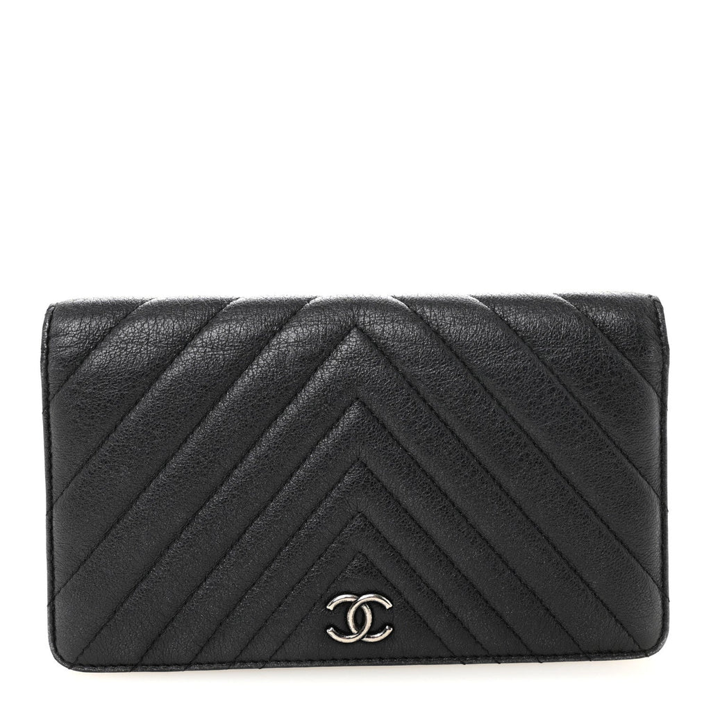 Chanel Shiny Goatskin Chevron Quilted Yen Wallet Black