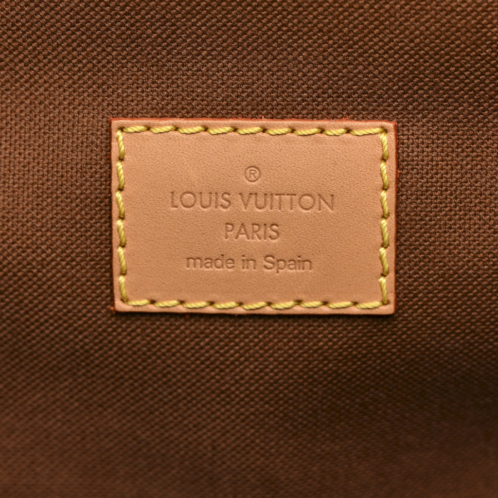 Louis Vuitton Monogram Montsouris PM