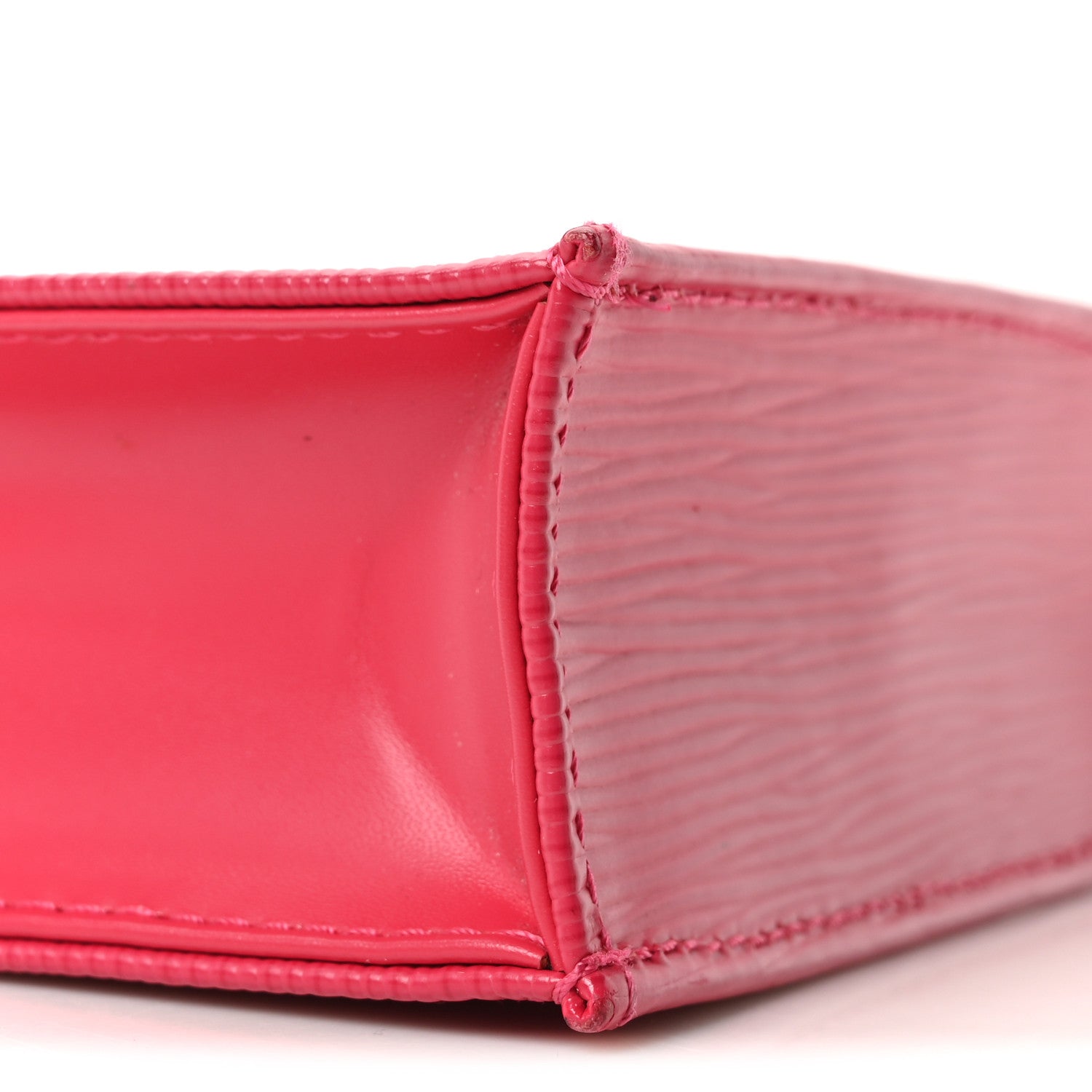 Louis Vuitton Epi Petit Sac Plat Rose Pondicherry
