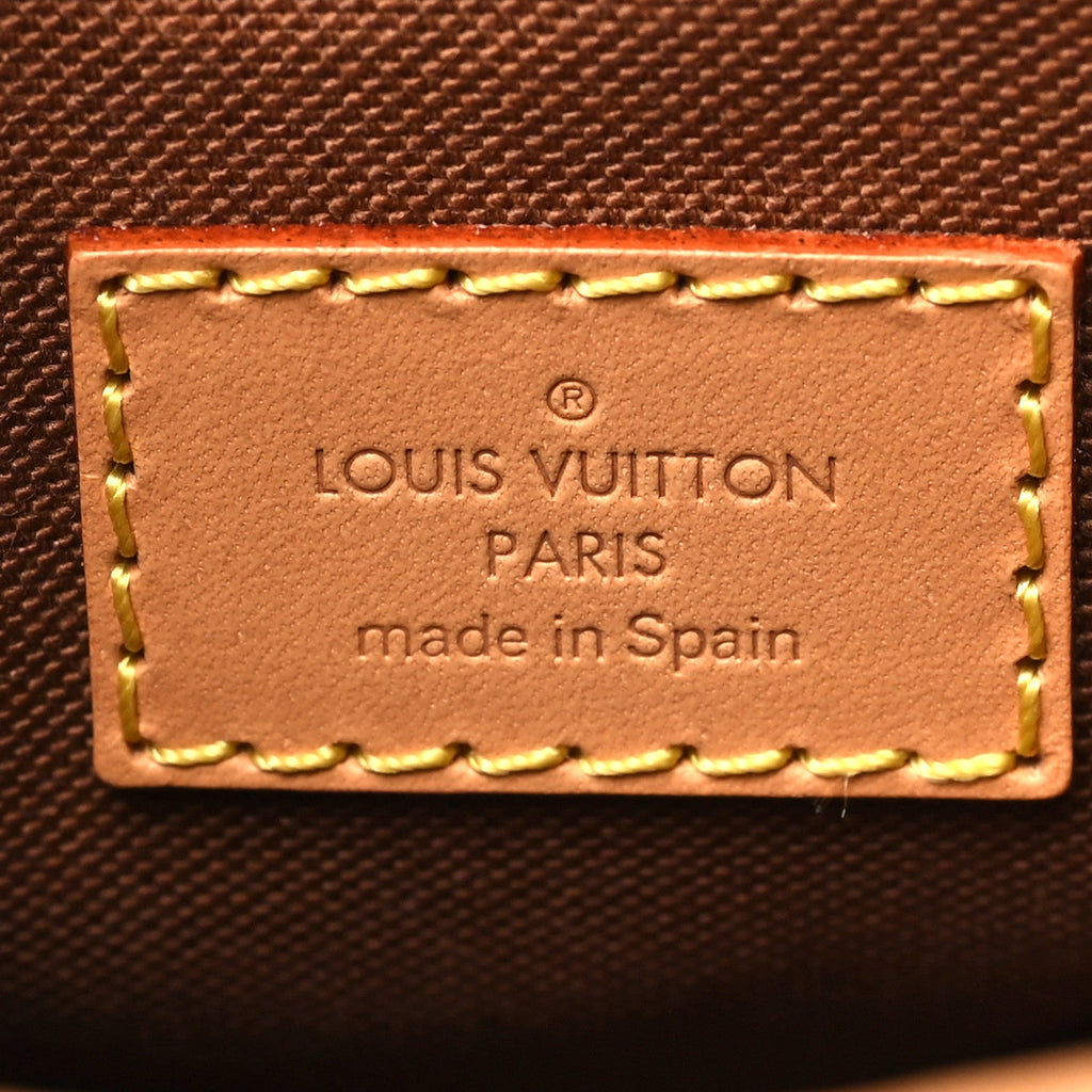 Louis Vuitton Monogram Fold Me Pouch