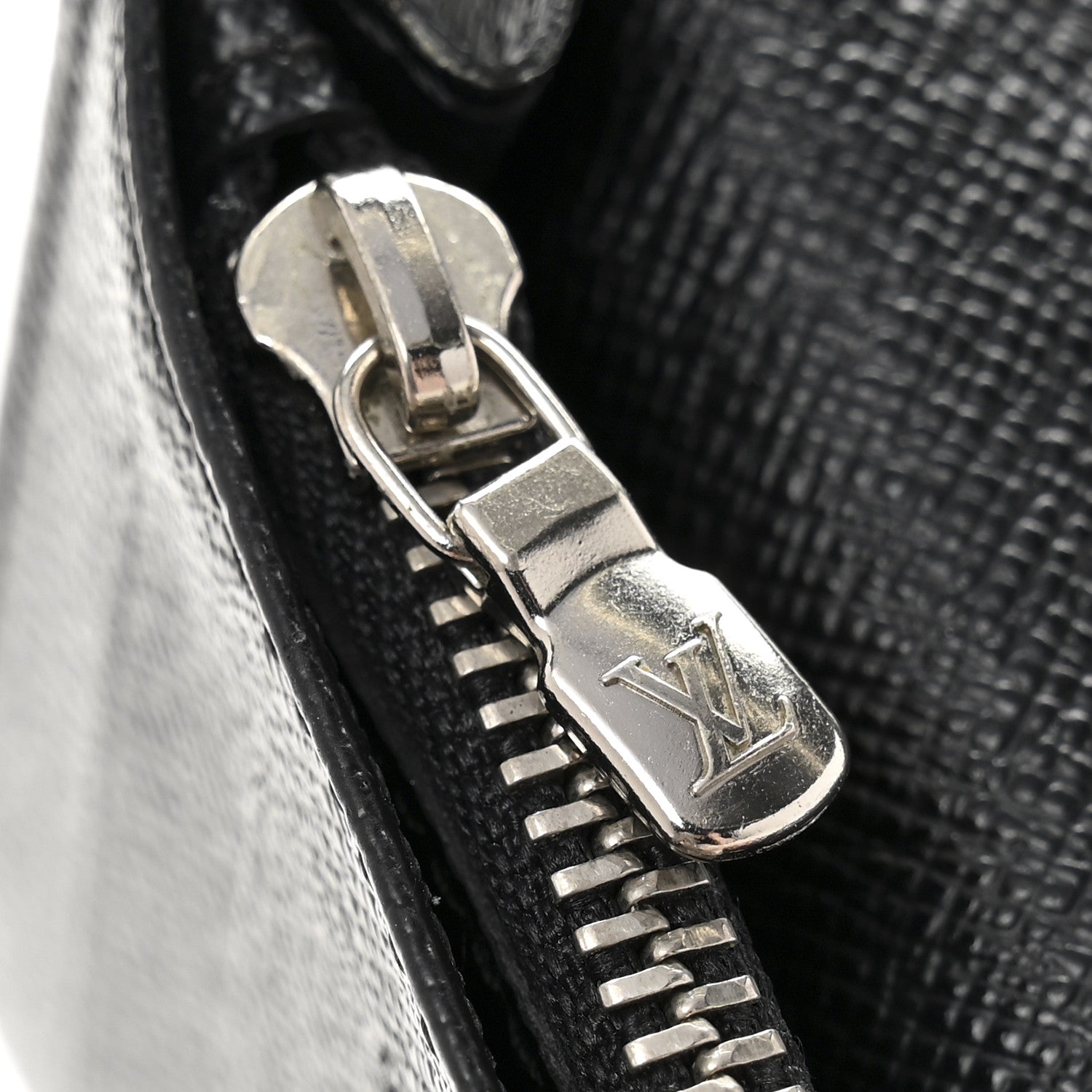 Louis Vuitton Damier Graphite Brazza Wallet