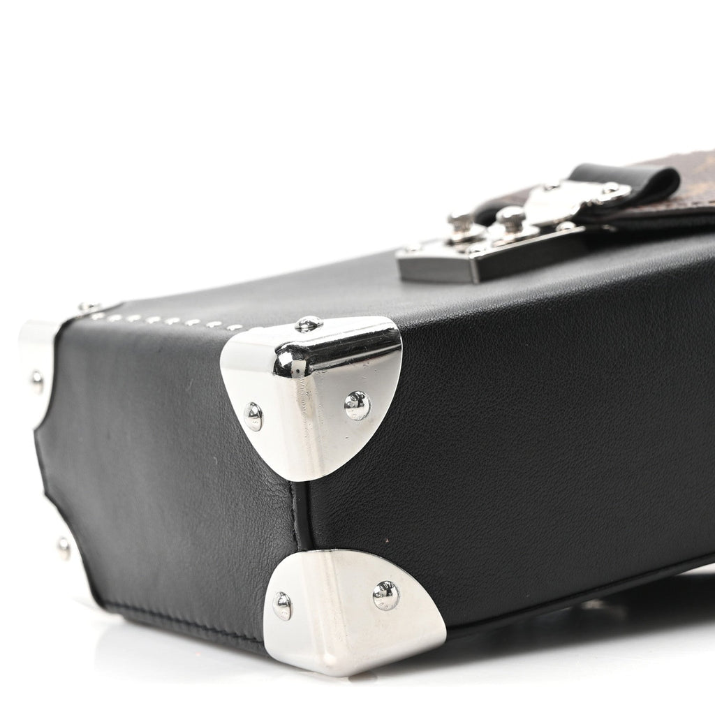 Louis Vuitton Calfskin Monogram Camera Box Vibe Black
