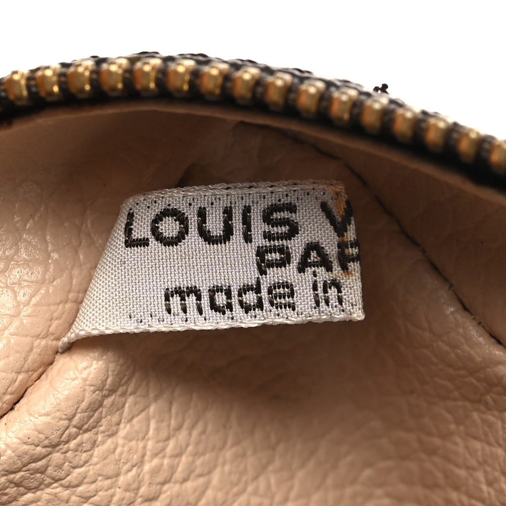 Louis Vuitton Monogram Trousse Toilette 23