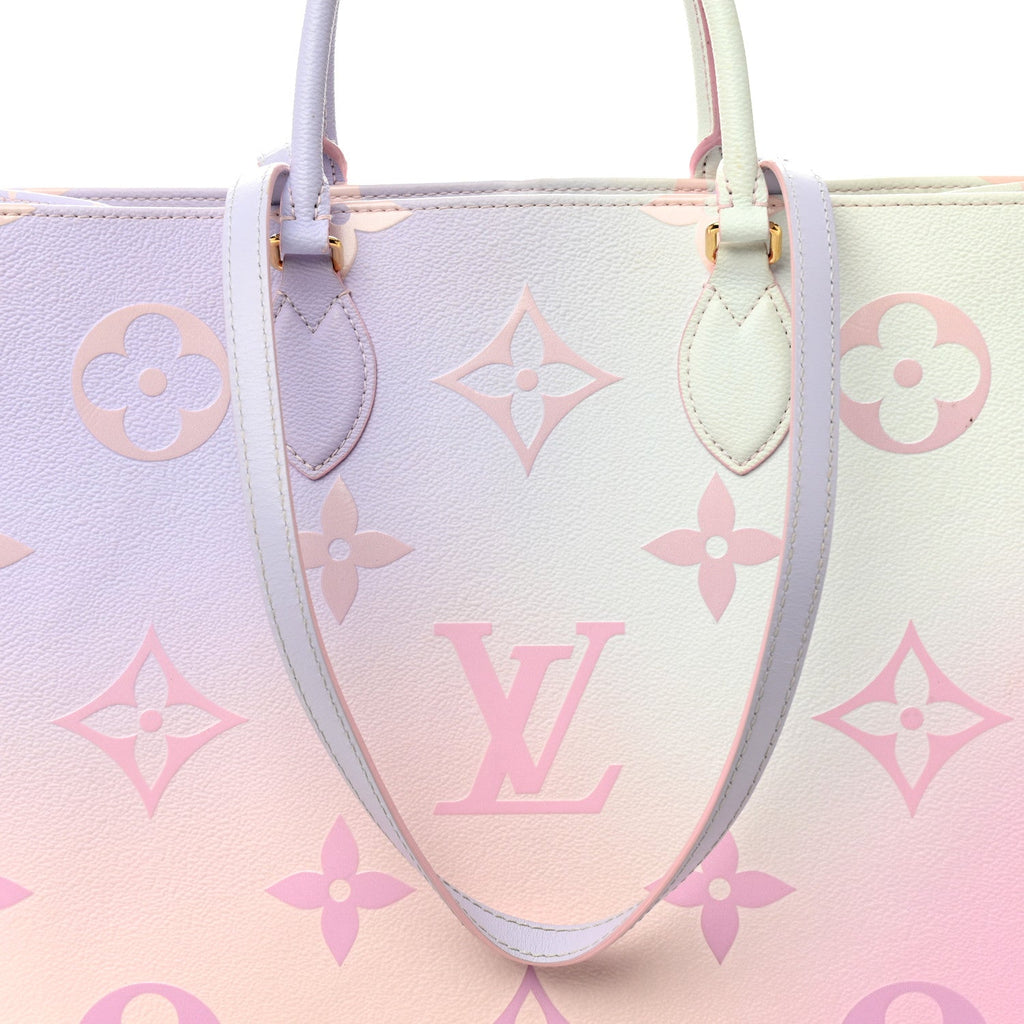Louis Vuitton Monogram Giant Spring In The City Onthego GM Sunrise Pastel