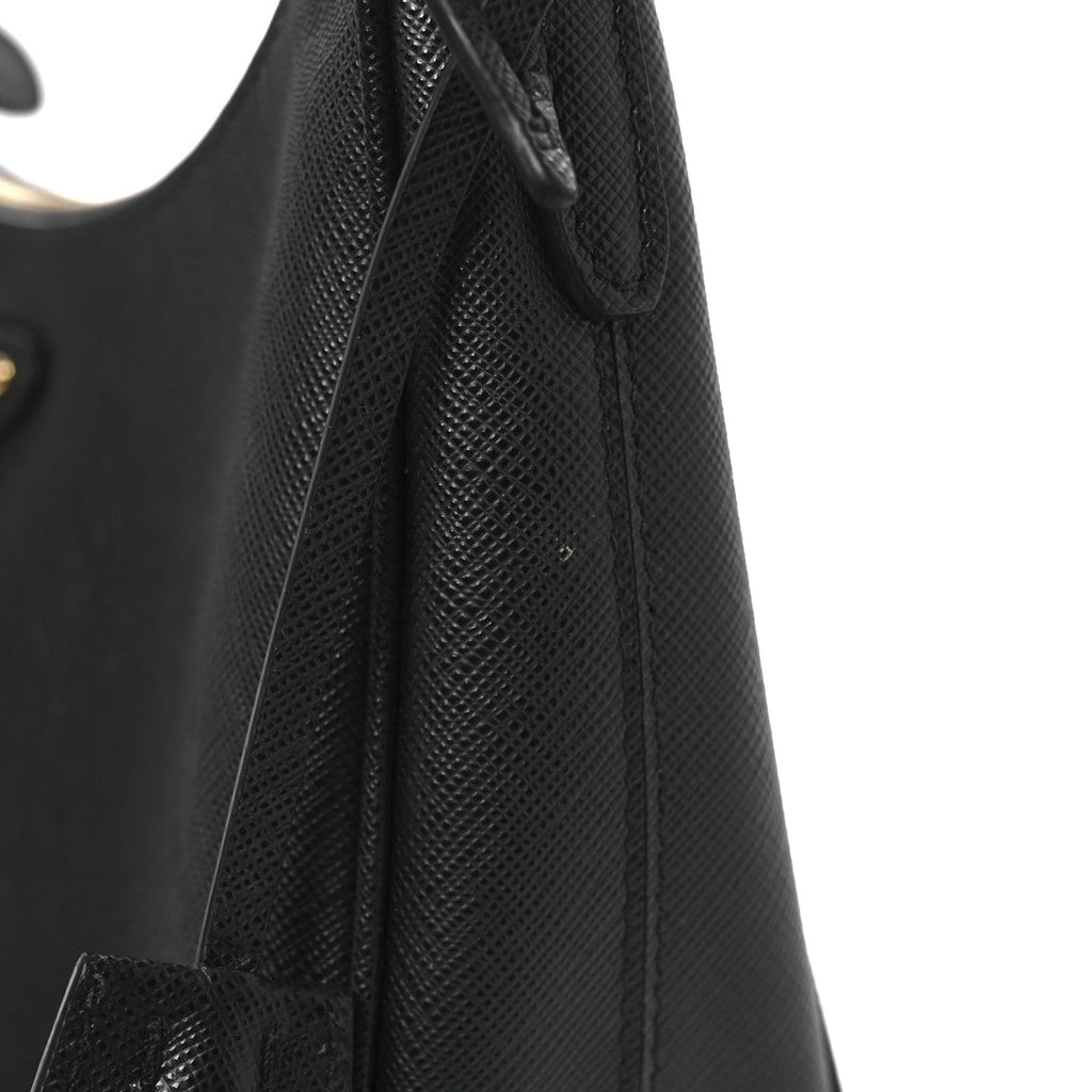 Prada Saffiano Lux Re-Edition 2005 Shoulder Bag Black