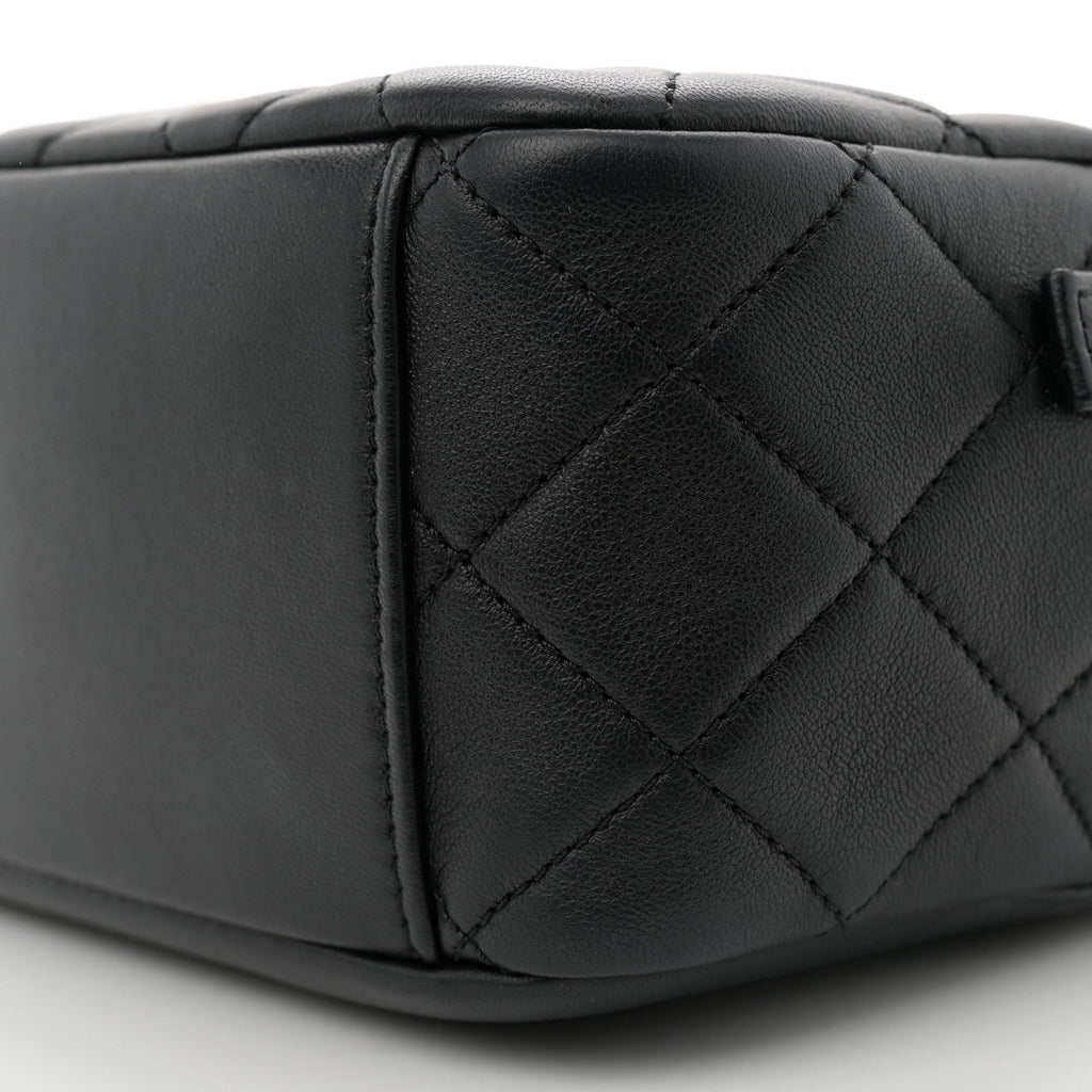 Chanel Lambskin Quilted Studded Quilted Vanity Case With Chain Black
