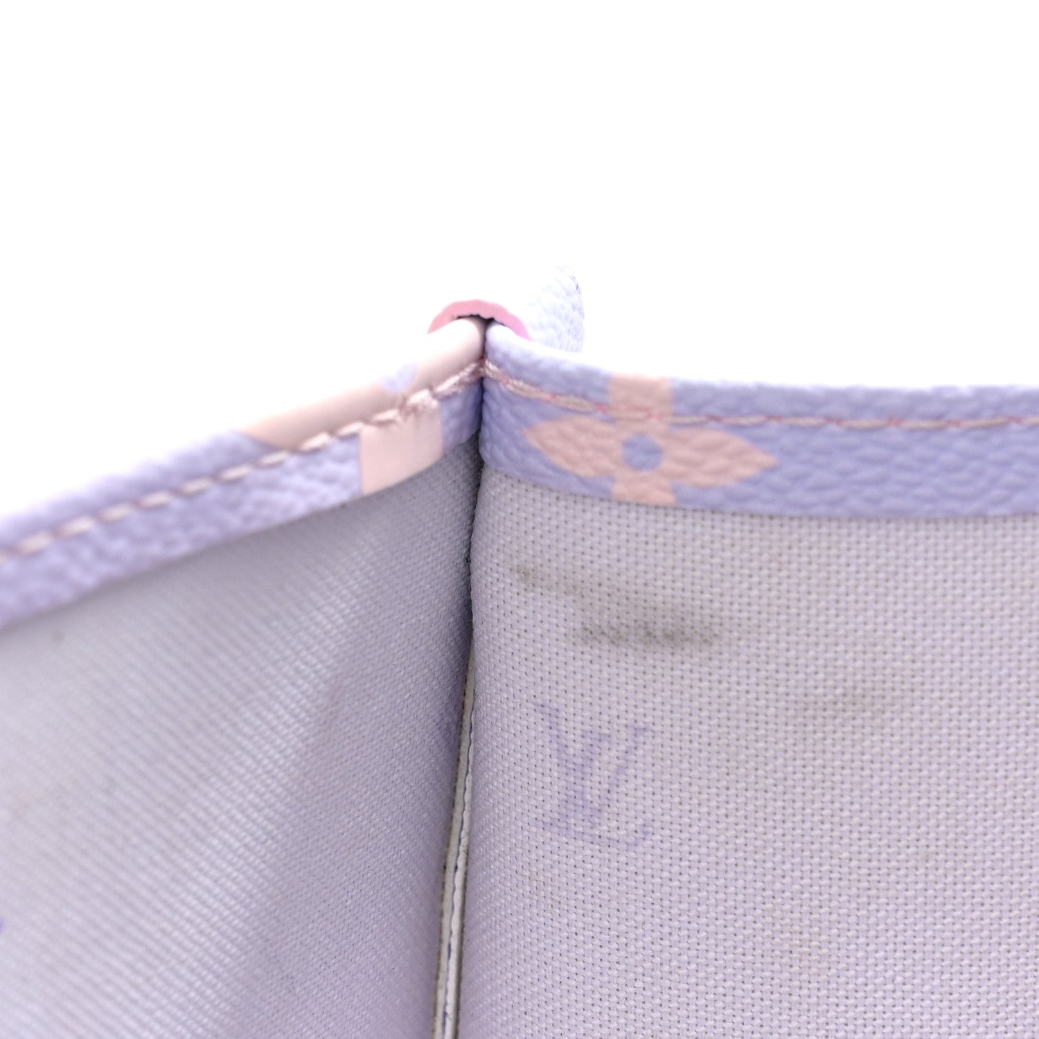 Louis Vuitton Monogram Giant Spring In The City Onthego GM Sunrise Pastel
