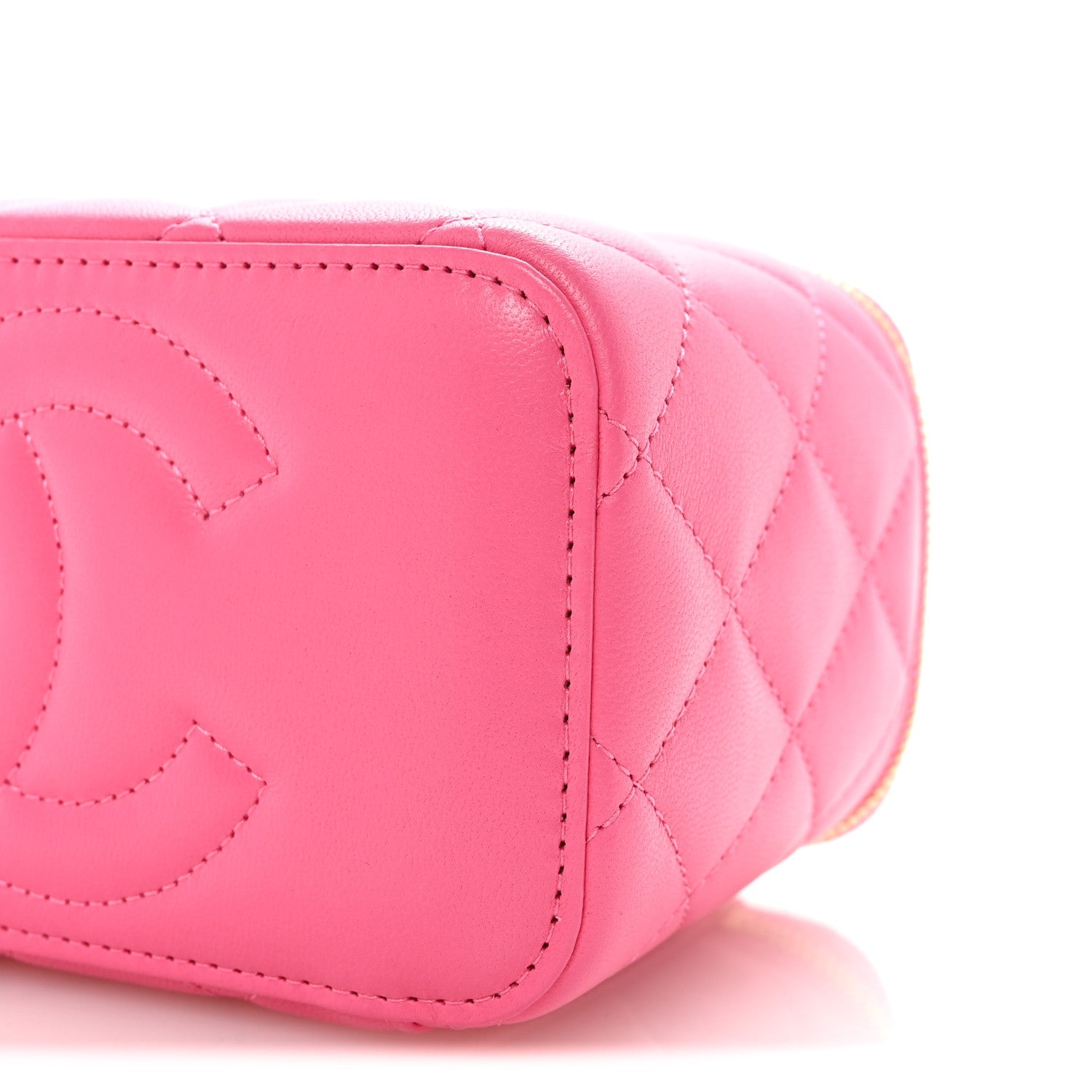 Chanel Lambskin Enamel Quilted Small Coco Hearts Vanity Case With Chain Pink