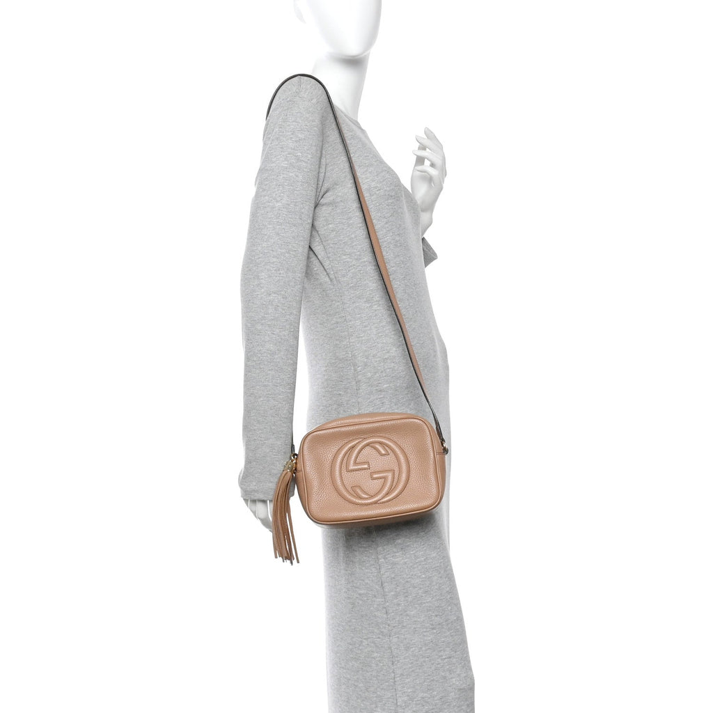 Gucci Pebbled Calfskin Small Soho Disco Bag Camelia