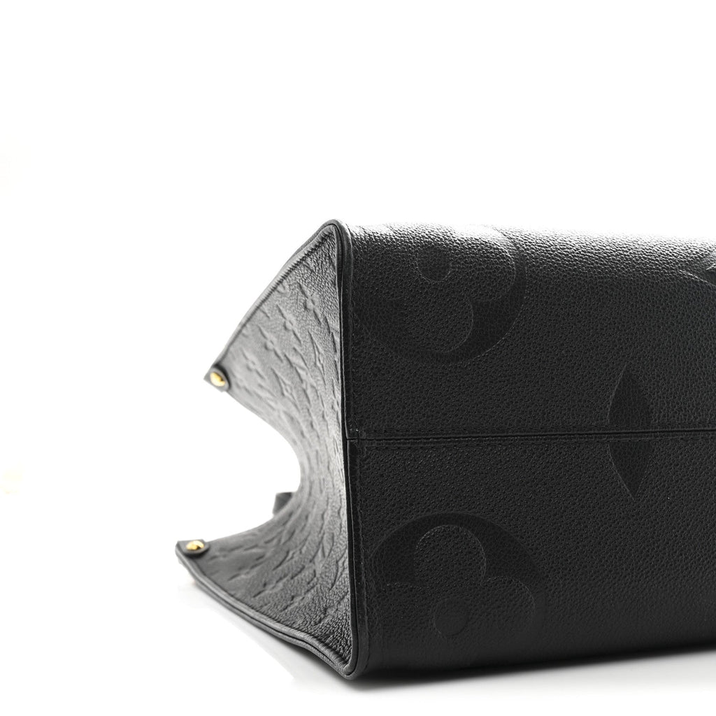 Louis Vuitton Empreinte Monogram Giant Onthego MM Black
