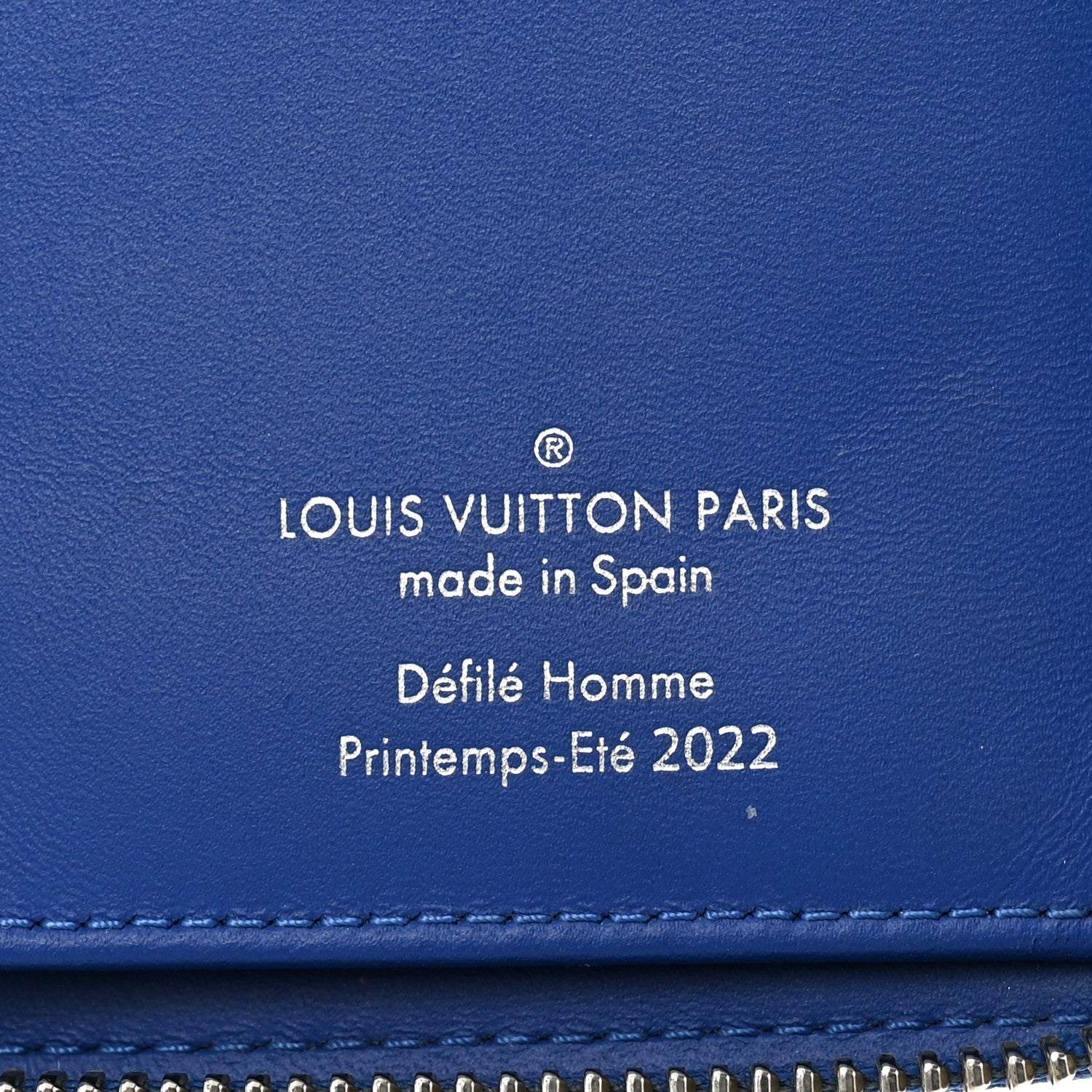 Louis Vuitton Taurillon Illusion Zippy Vertical Wallet Bleu Rose