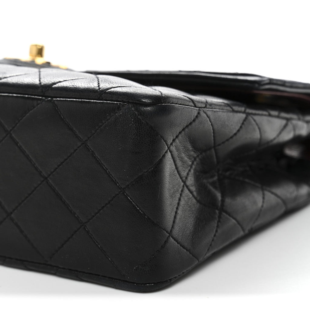 Chanel Lambskin Quilted Medium Single Flap Black