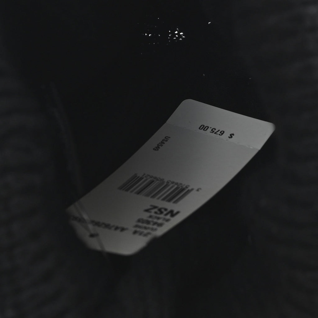 Cashmere Logo Beanie Hat Black White