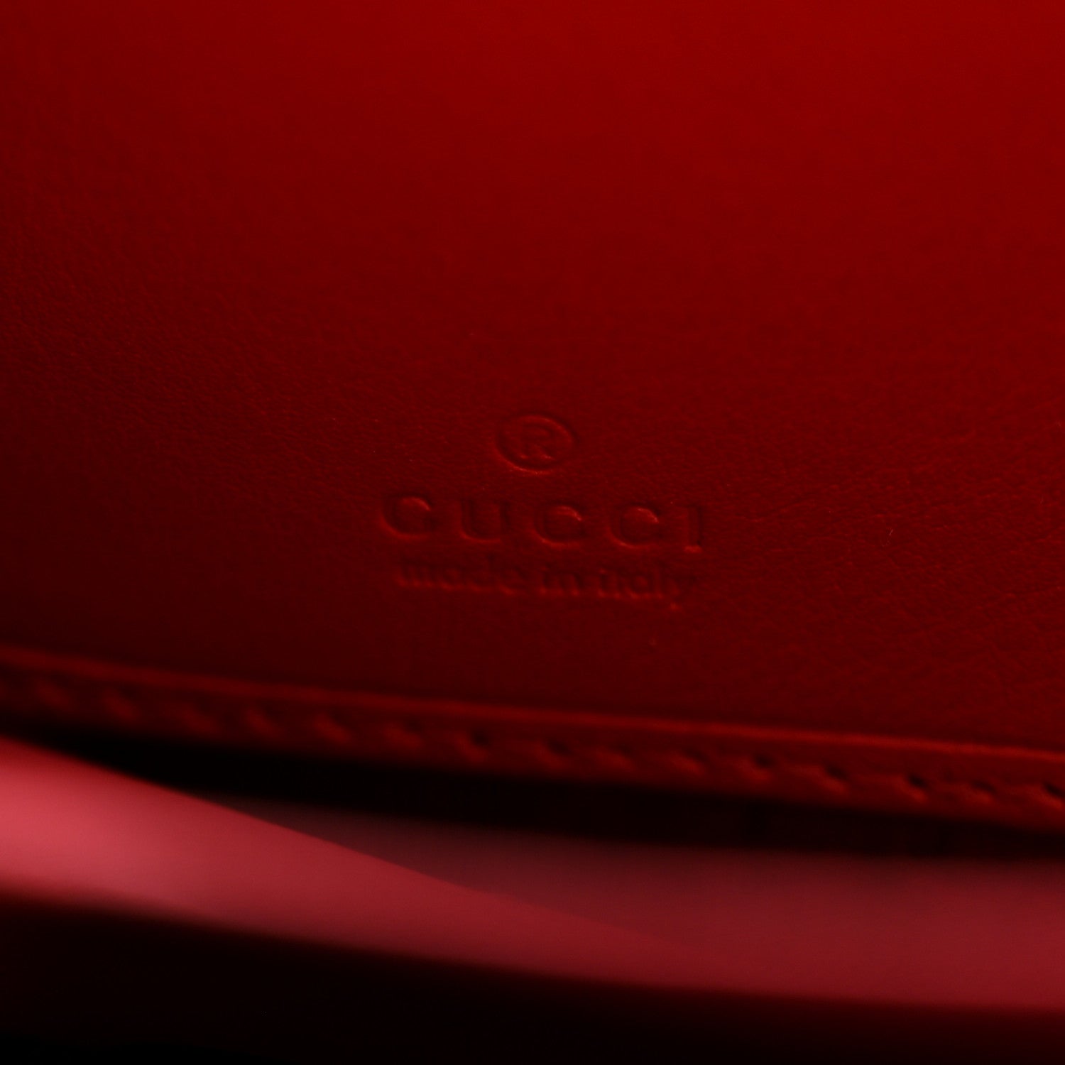 Gucci GG Supreme Monogram Apple Zip Around Wallet Beige Multicolor Lobster Red