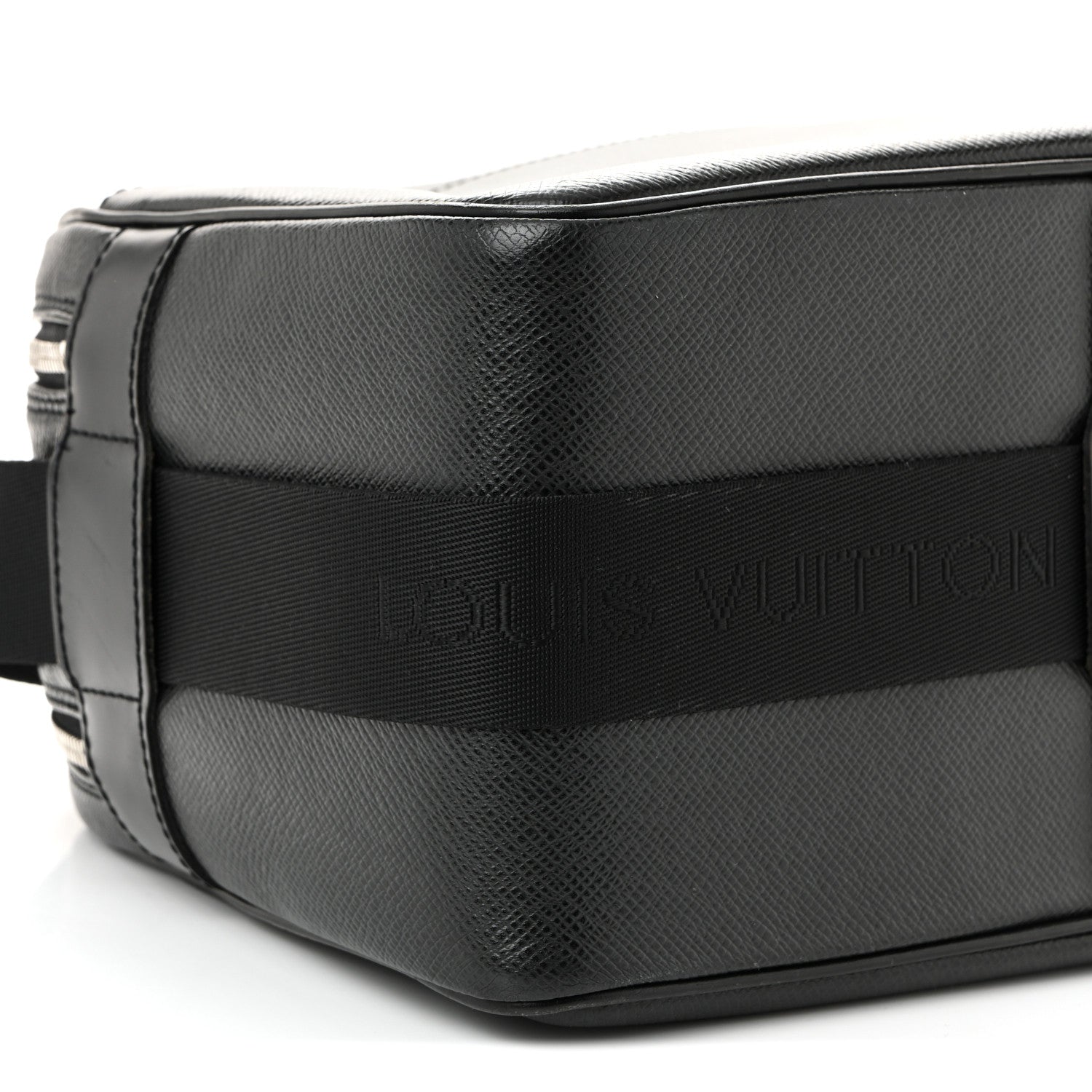 Louis Vuitton Taiga Reporter Messenger Ardoise