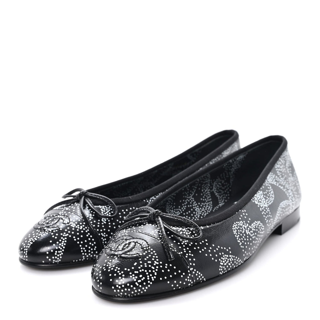 Calfskin Camellia Printed Cap Toe Ballerina Flats 36 Black White