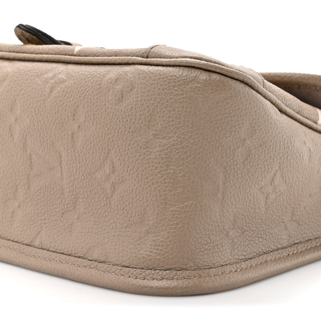 Louis Vuitton Empreinte Monogram Giant Diane Tourterelle Creme