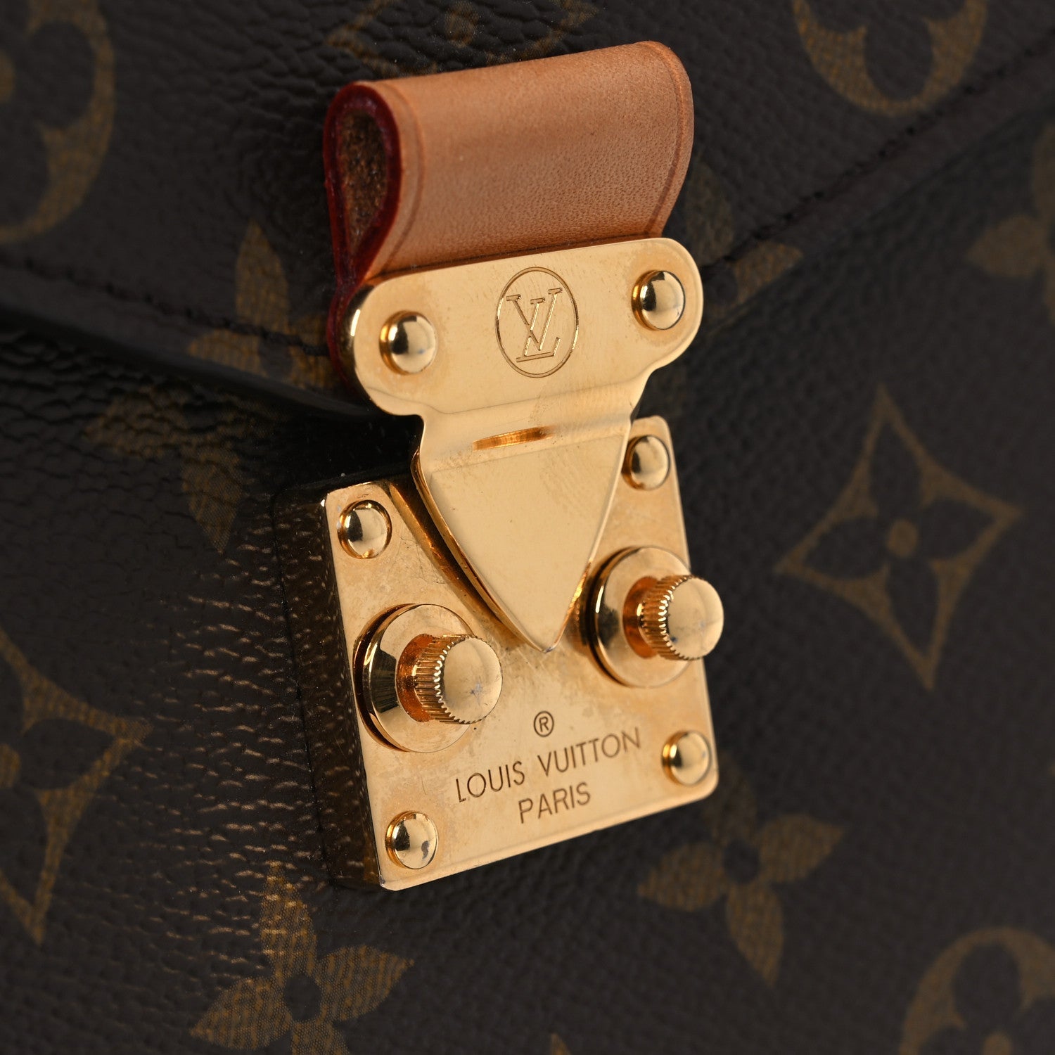 Louis Vuitton Monogram Pochette Metis