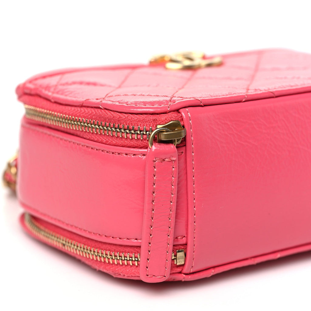 Chanel Crumpled Calfskin Quilted Mini Get Round Top Handle Vanity Case Pink