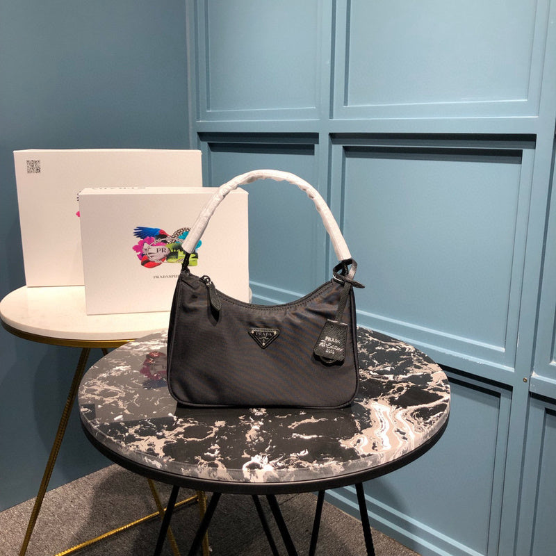 Prada Bags - 946