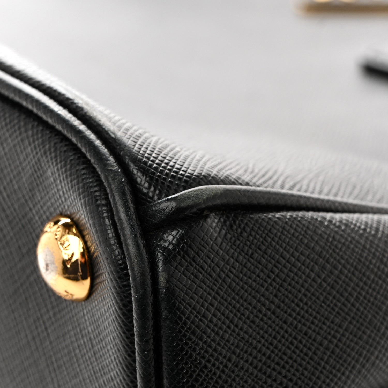 Prada Saffiano Lux Medium Galleria Double Zip Tote Black