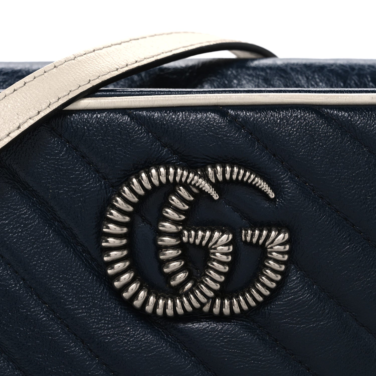 Gucci Vintage Effect Calfskin Matelasse Diagonal Small Torchon GG Marmont Chain Shoulder Bag Blue Agata Mystic White
