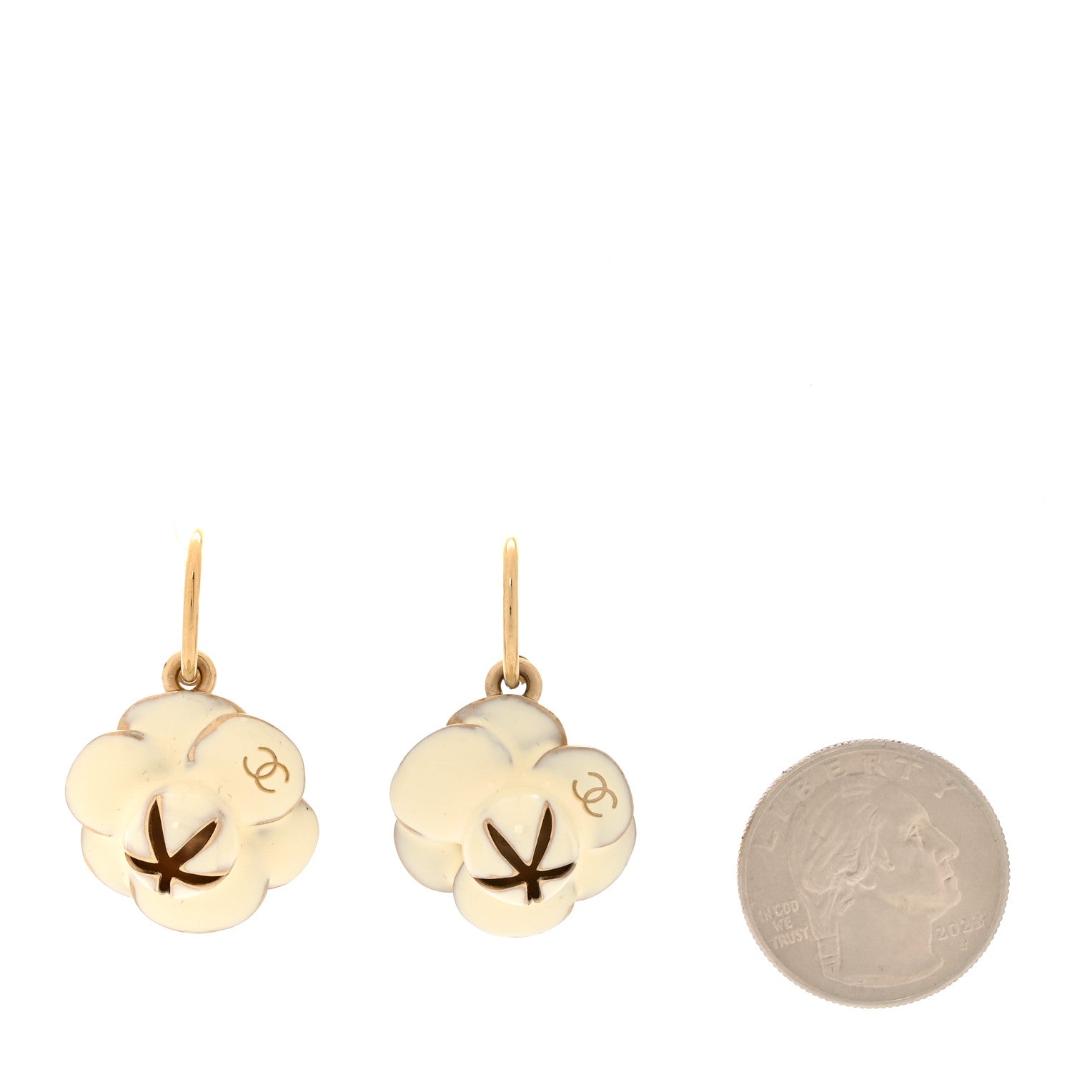 Resin Camelia Earrings White Gold