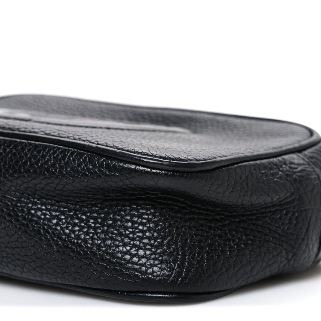 Gucci Pebbled Calfskin Small Soho Disco Bag Black