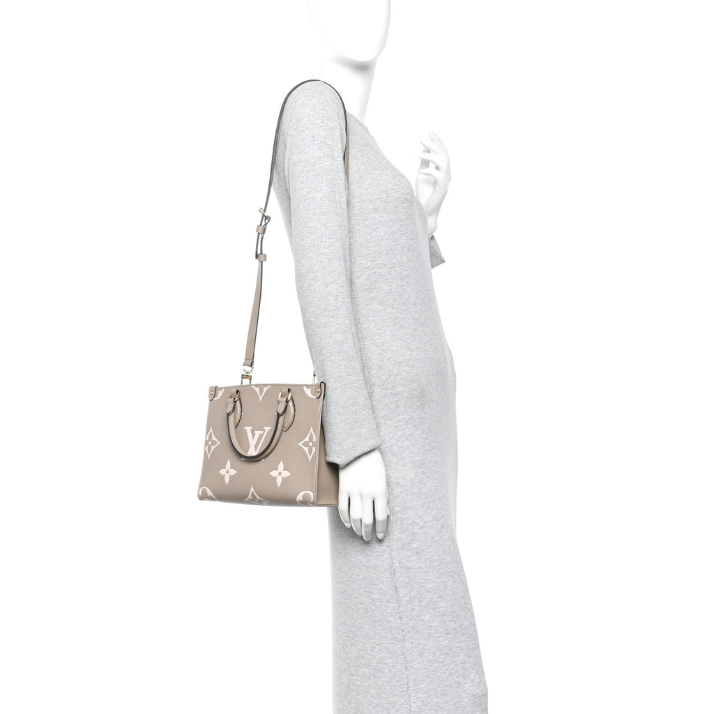 Louis Vuitton Empreinte Monogram Giant Onthego PM Tourterelle Creme