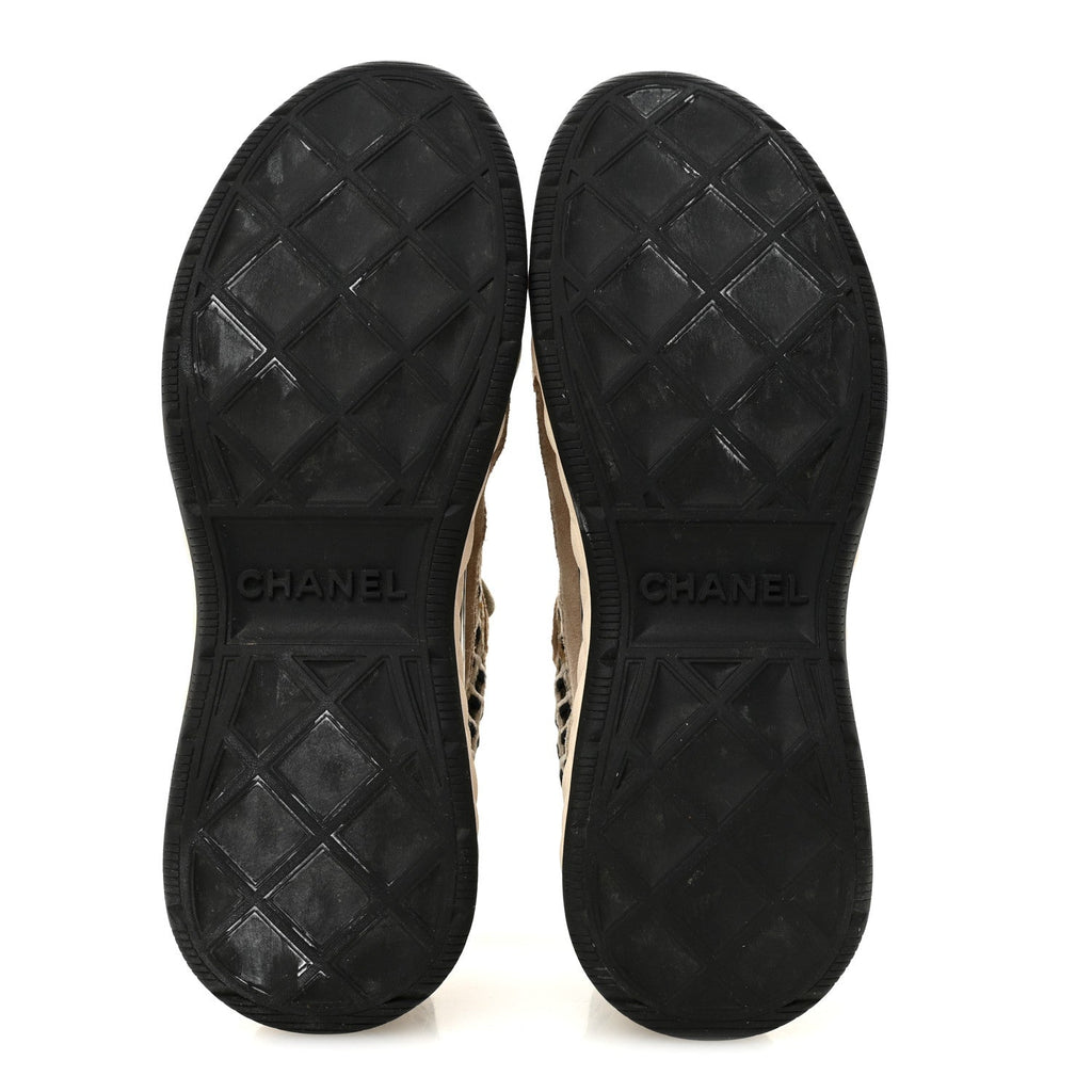 Chanel Suede Calfskin Embroidered CC Sneakers 39 Beige Black