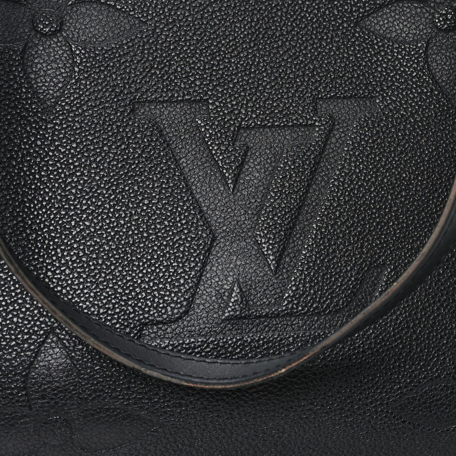Louis Vuitton Empreinte Monogram Giant Onthego GM Black