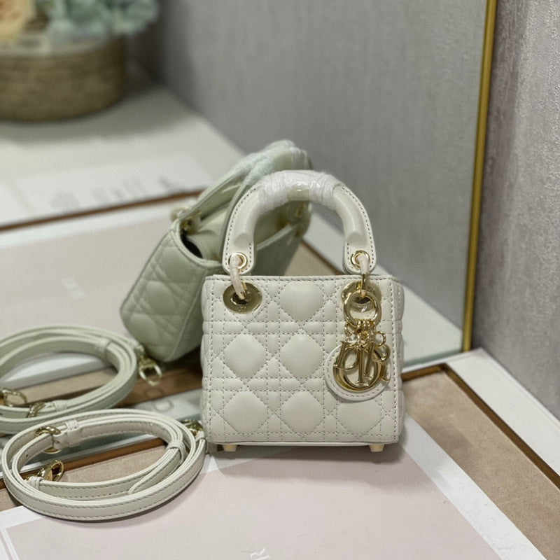 Dior Bags - 4550